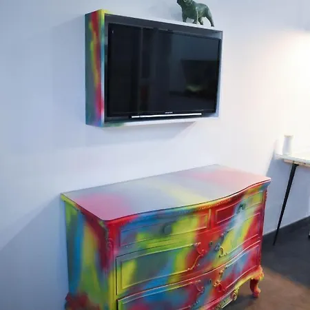 Urban Flat Apartment *