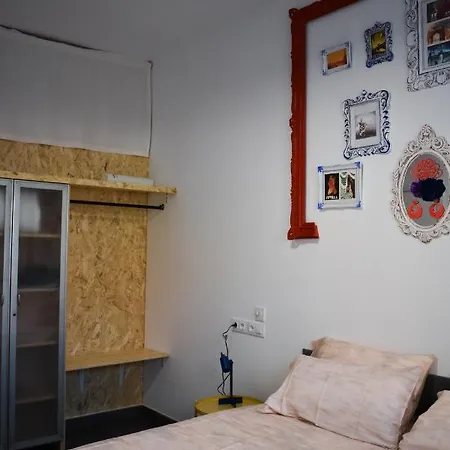 Urban Flat Apartment *