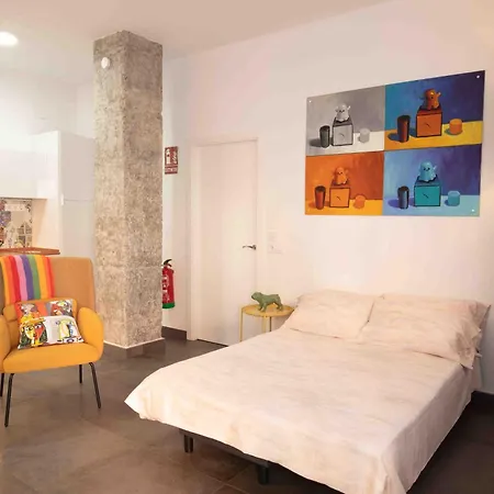 Urban Flat Apartment